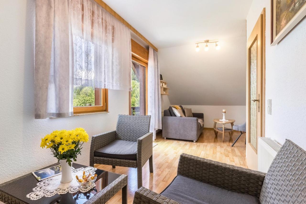Ferienwohnung Haus Am Wald Messstetten 外观 照片